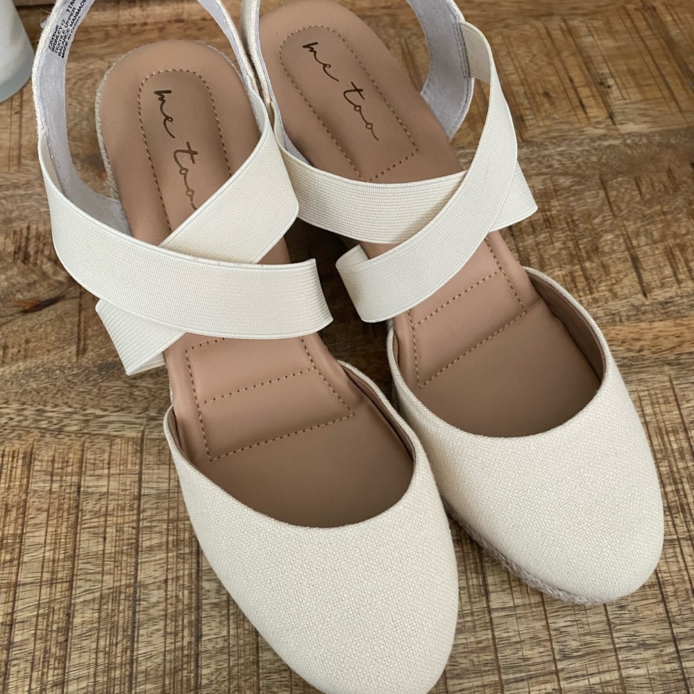 Mee Too sandals size 11